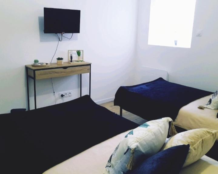 Appartement Le Moderne Ideal Pour Couples Et Professionnels Ornans Exterior foto